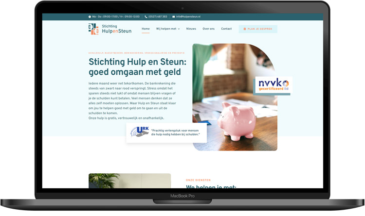 Website van Hulp en Steun op een laptop