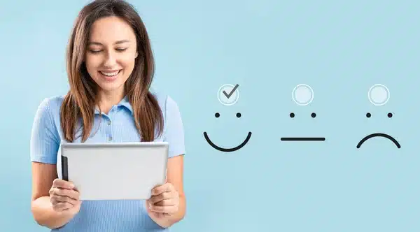 customer experience concept op happy young